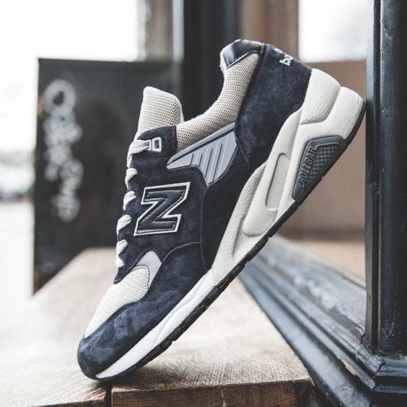 new balance 585